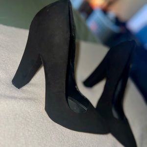 Pointy Pump Princess ✨